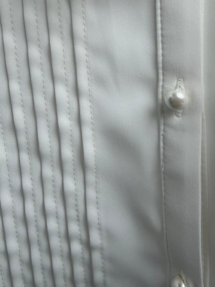 細見えピンタックブラウス