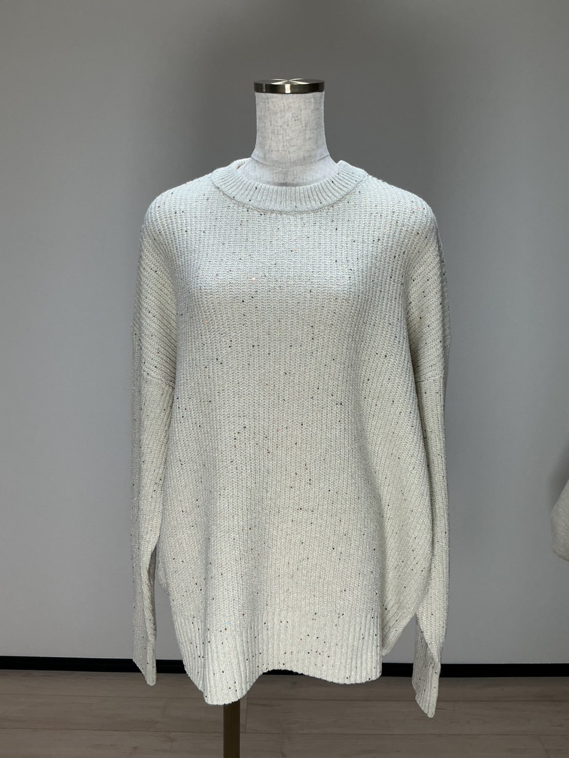 大人愛されキラキラニット