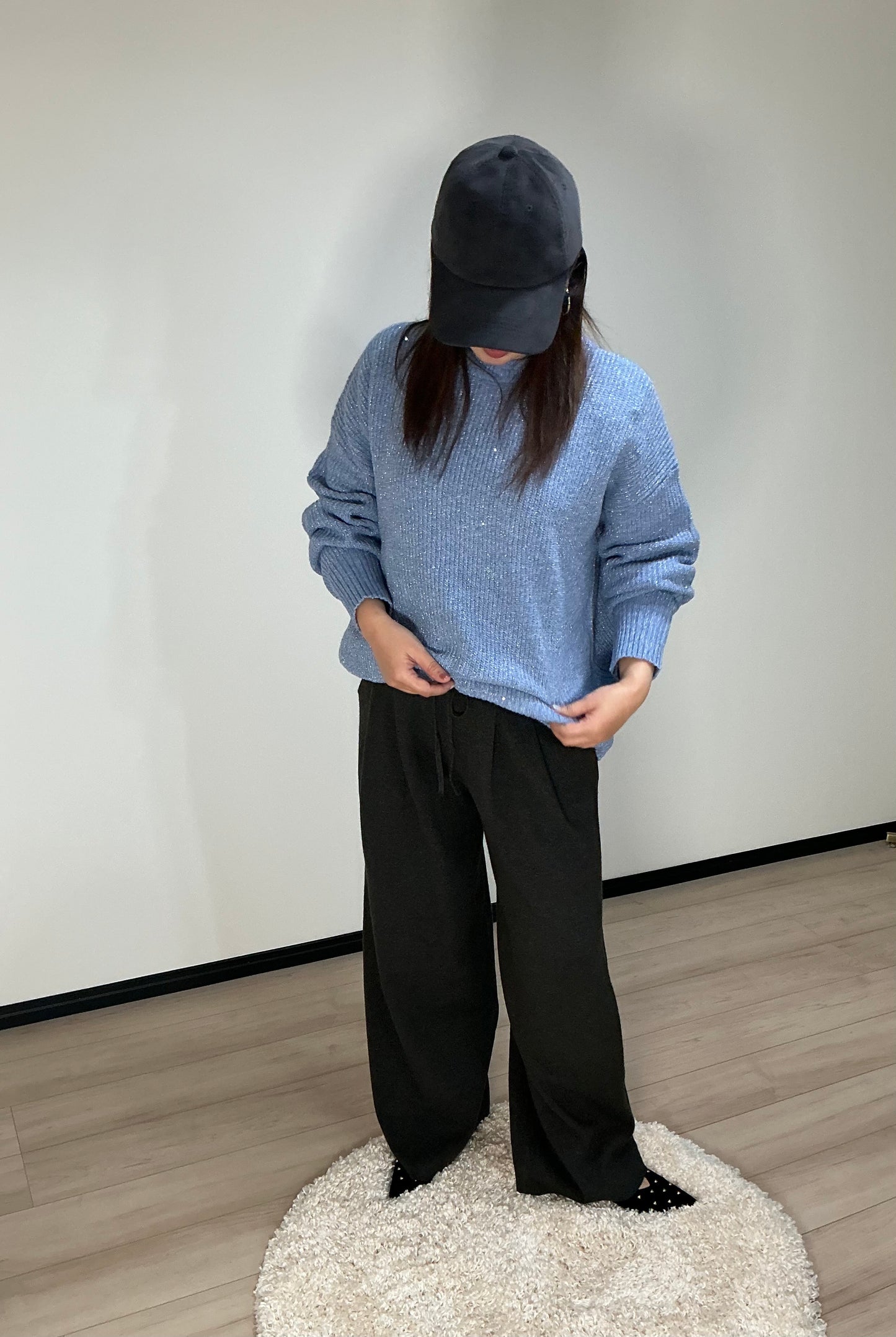 大人愛されキラキラニット