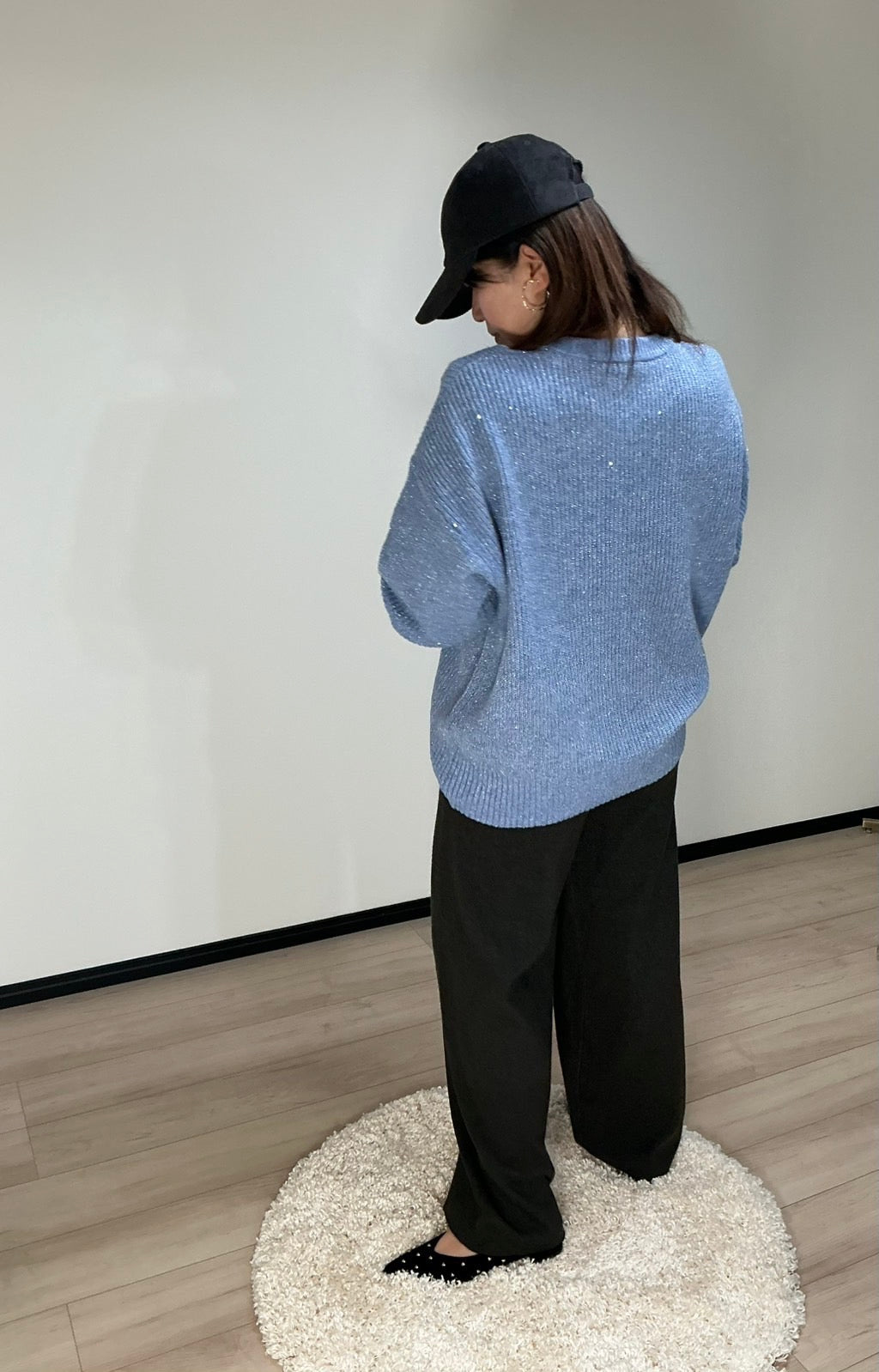 大人愛されキラキラニット