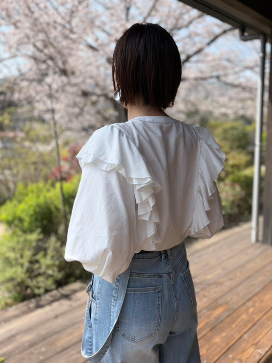 バルーンスリーブフリルブラウス